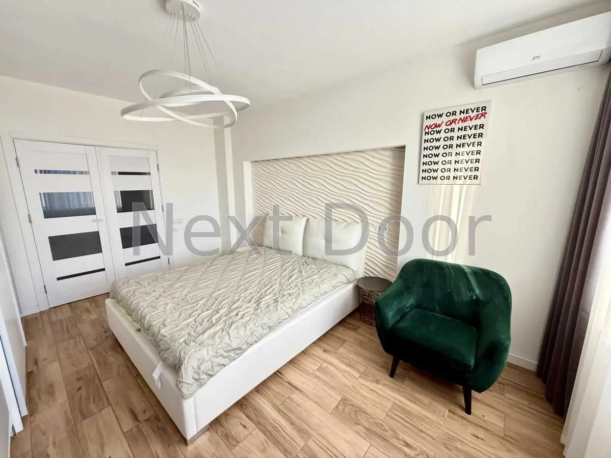 Фото Selling a 1-room apartment, 51 sq.m., Beresteiska Avenue (Peremohy Avenue) 5В Kyiv, price: 125000 USD, code 9548