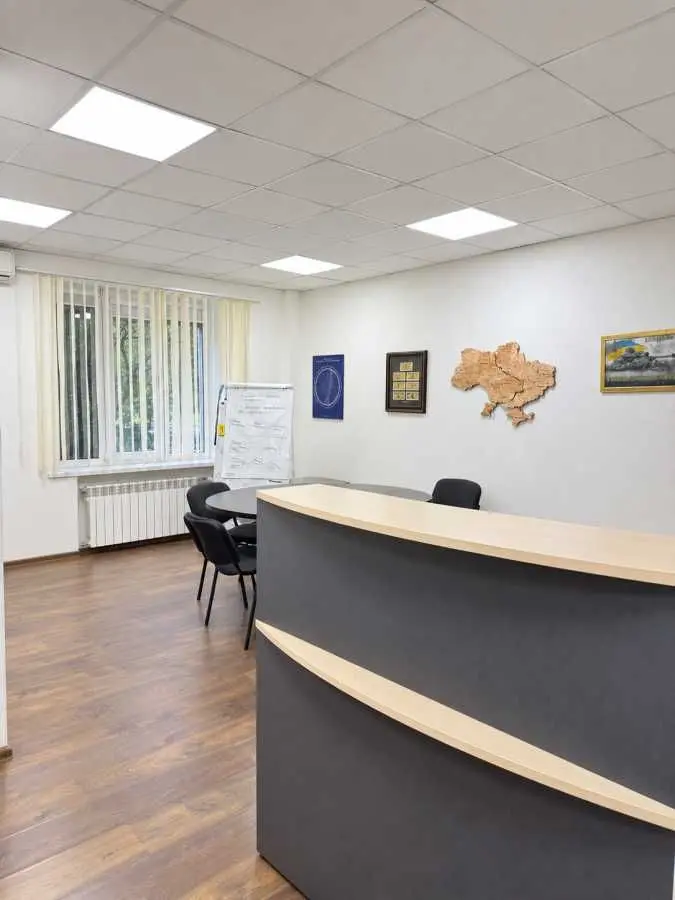 Фото Продаю офіс, 73.5 кв. м, Полковника Затєвахіна вул.  Київ, ціна: 159000 USD, код 9555