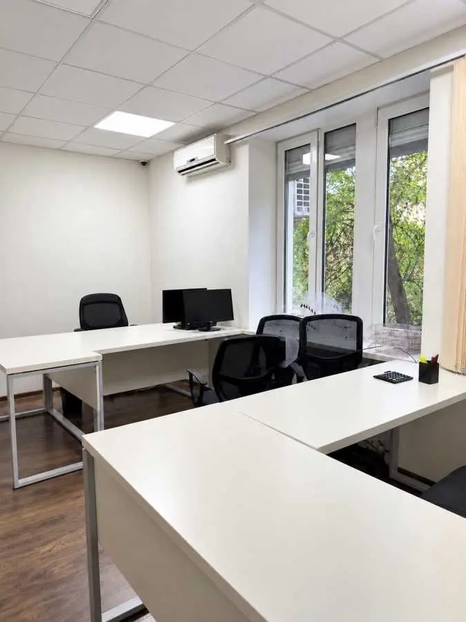 Фото Продаю офіс, 73.5 кв. м, Полковника Затєвахіна вул.  Київ, ціна: 159000 USD, код 9555