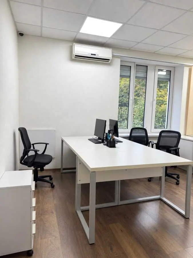 Фото Продаю офіс, 73.5 кв. м, Полковника Затєвахіна вул.  Київ, ціна: 159000 USD, код 9555
