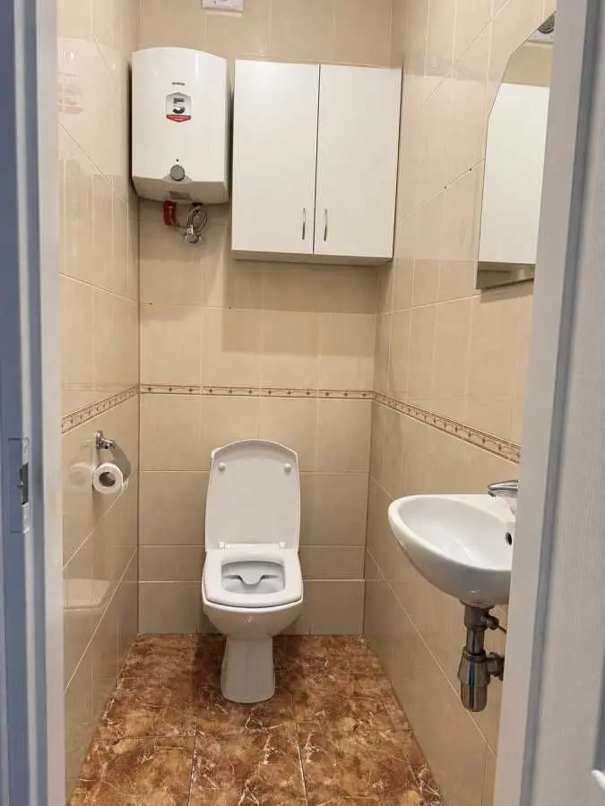 Фото Продаю офіс, 73.5 кв. м, Полковника Затєвахіна вул.  Київ, ціна: 159000 USD, код 9555