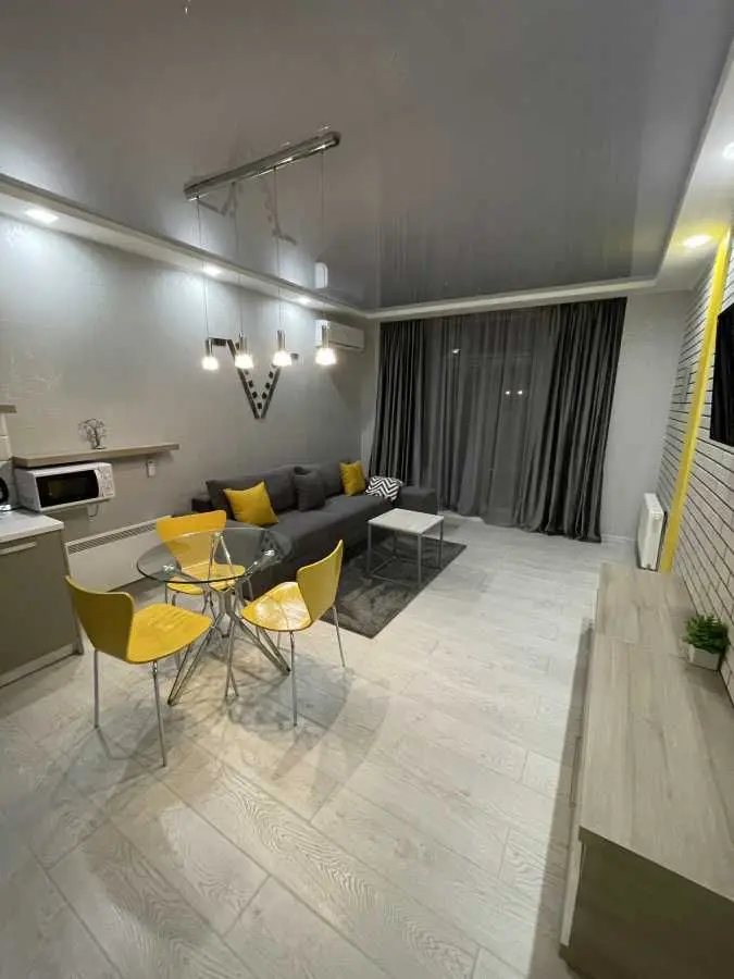 Фото Rent a 1-room apartment, Beresteiska Avenue (Peremohy Avenue) 5в Kyiv for long-term rent, price: 20000 UAH, code 9556