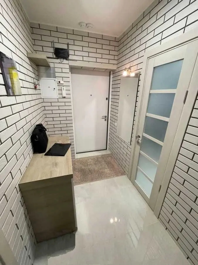 Фото Rent a 1-room apartment, Beresteiska Avenue (Peremohy Avenue) 5в Kyiv for long-term rent, price: 20000 UAH, code 9556