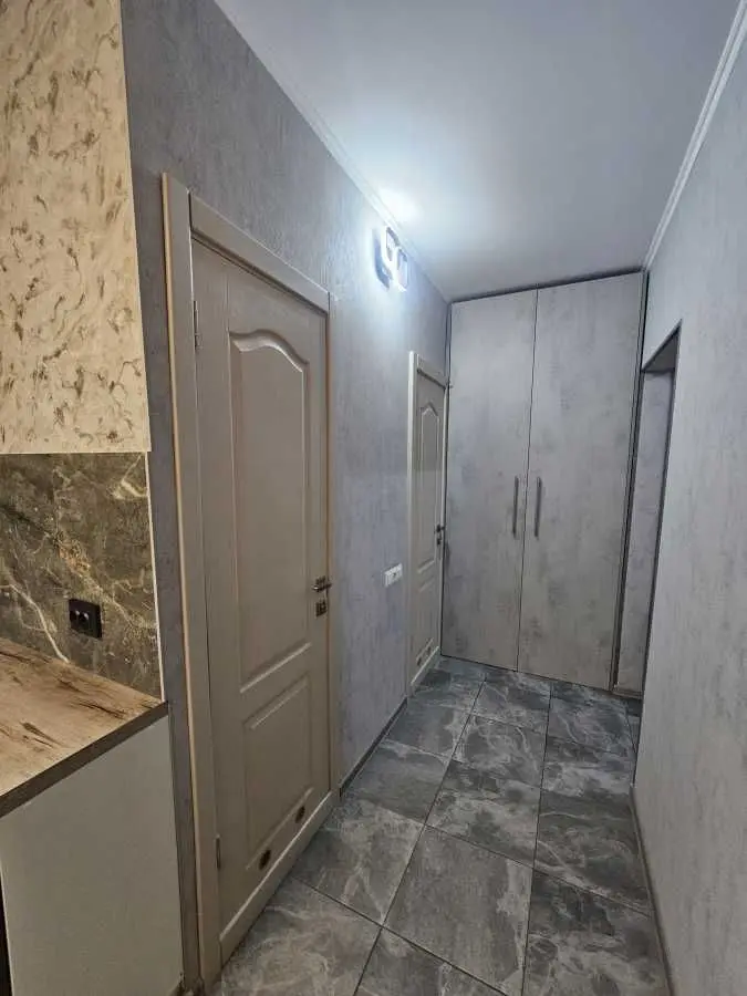 Фото Зняти 2 кімнатну квартиру, Княжий Затон вул. 13 Київ в довгострокову оренду, ціна: 17000 UAH, код 9562