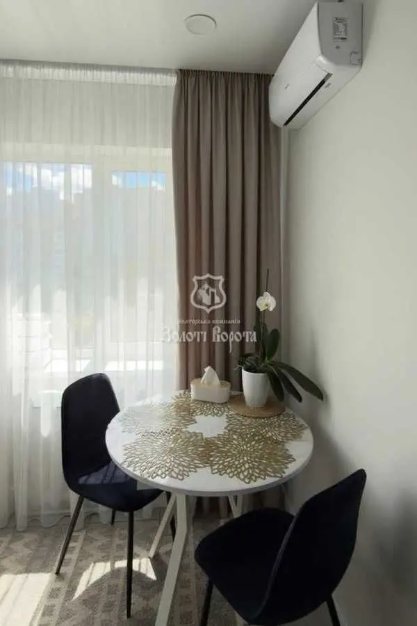 Фото Продаю 2-комнатную квартиру, 53 кв. м, Здолбуновская ул. 3 Киев, цена: 65000 USD, код 9563