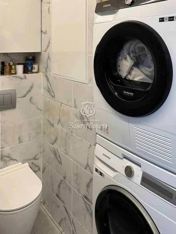 Фото Продаю 2-комнатную квартиру, 53 кв. м, Здолбуновская ул. 3 Киев, цена: 65000 USD, код 9563