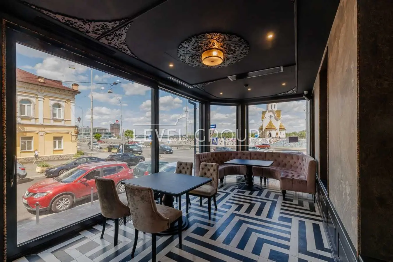 Фото Selling commercial property, 571 sq.m., Naberezhno-Khreschatytska Street 17/18 Kyiv, price: 1800000 USD, code 9568