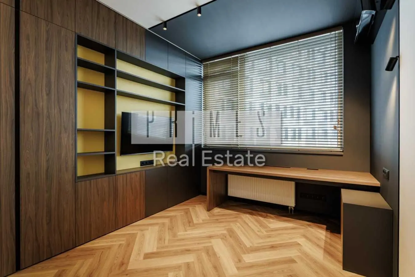 Фото Продаю 3 кімнатну квартиру, 82 кв. м, Берестейський просп. (Перемоги) 11 Київ, ціна: 250000 USD, код 9570