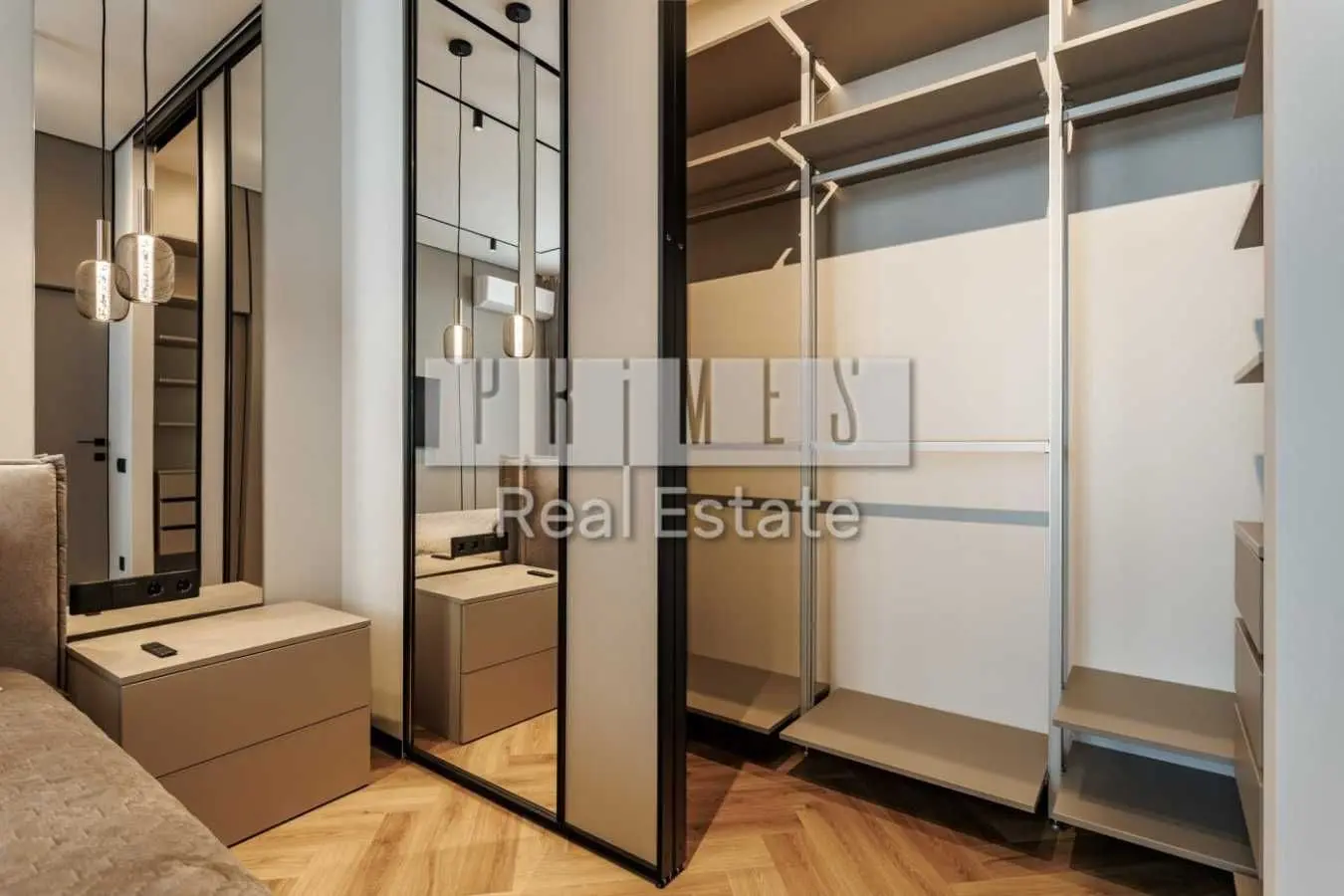 Фото Продаю 3 кімнатну квартиру, 82 кв. м, Берестейський просп. (Перемоги) 11 Київ, ціна: 250000 USD, код 9570