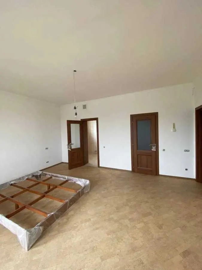 Фото Продаю будинок, 434 кв. м, Набережна вул.  Козин, ціна: 1150000 USD, код 9571