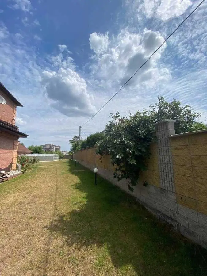 Фото Продаю будинок, 434 кв. м, Набережна вул.  Козин, ціна: 1150000 USD, код 9571