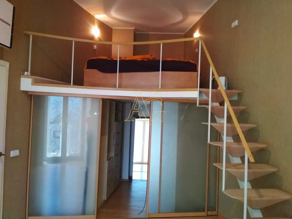 Фото Rent a 3-room apartment, Reitarska Street 25 Kyiv for long-term rent, price: 1000 USD, code 9573