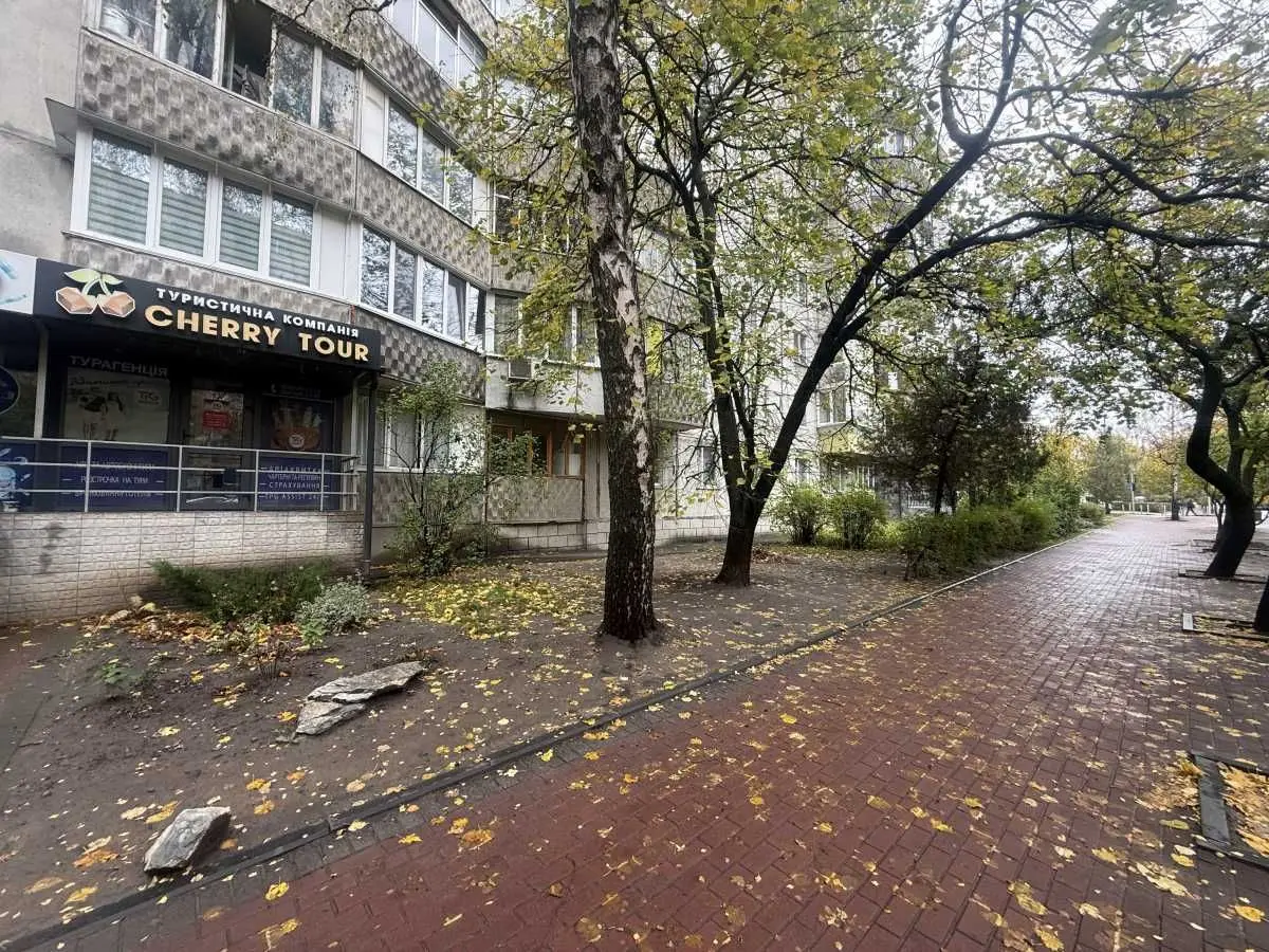 Фото Продаю 3 кімнатну квартиру, 66 кв. м, Європейська вул. (Жовтнева) 6 Вишневе, ціна: 80000 USD, код 9580