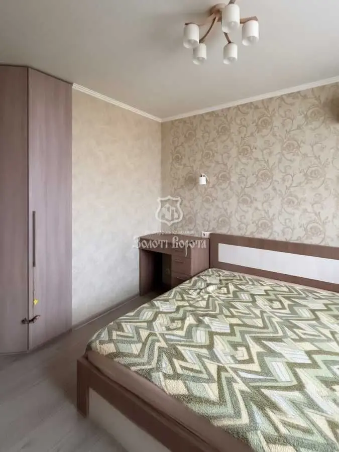 Фото Продаю 3 кімнатну квартиру, 83.7 кв. м, Сім’ї Кульженків вул. (Петра Дегтяренка) 35 Київ, ціна: 148000 USD, код 9585