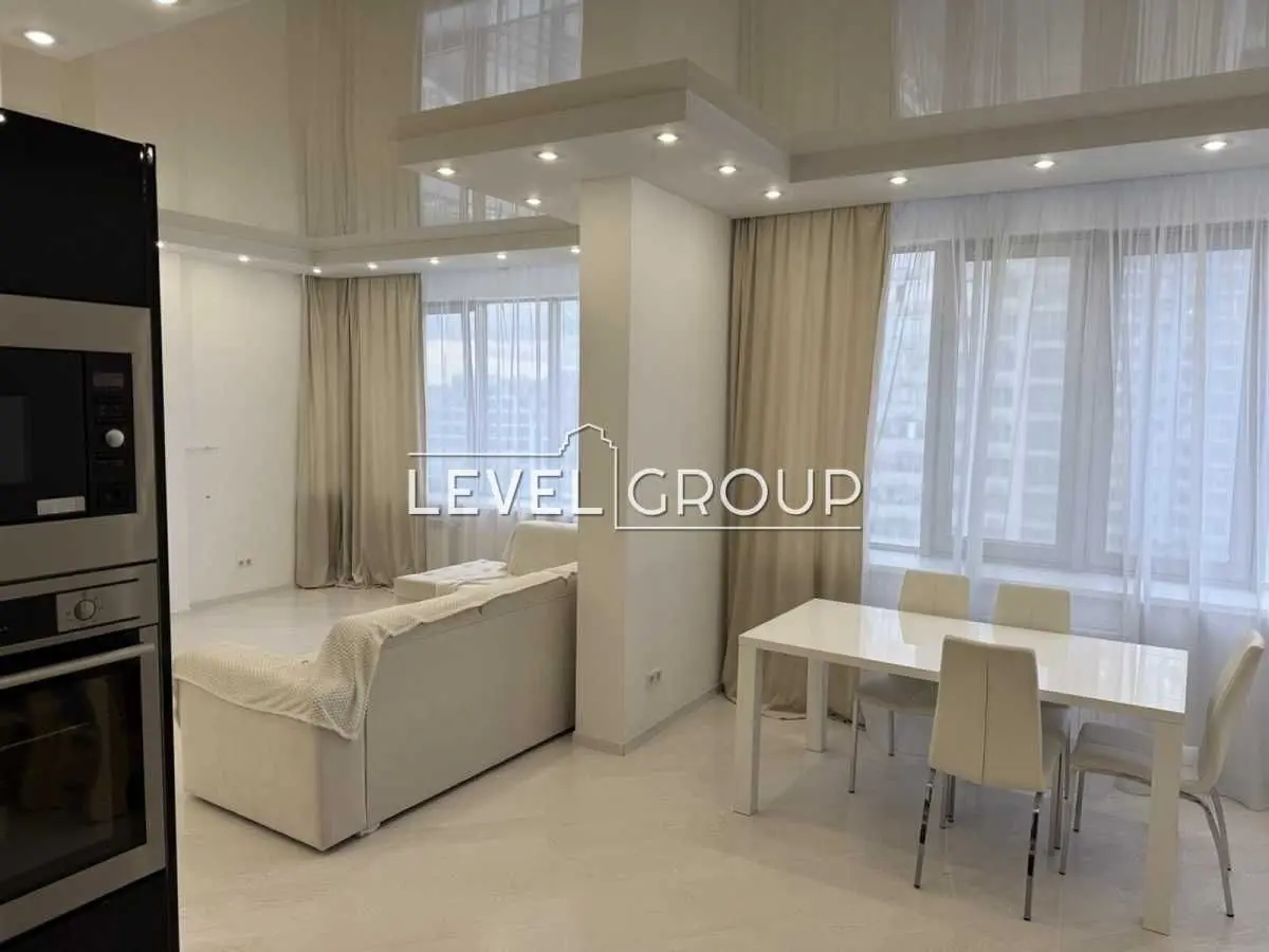 Фото Selling a 2-room apartment, 85 sq.m., Dniprovska Embarkment 14 Kyiv, price: 175000 USD, code 9588