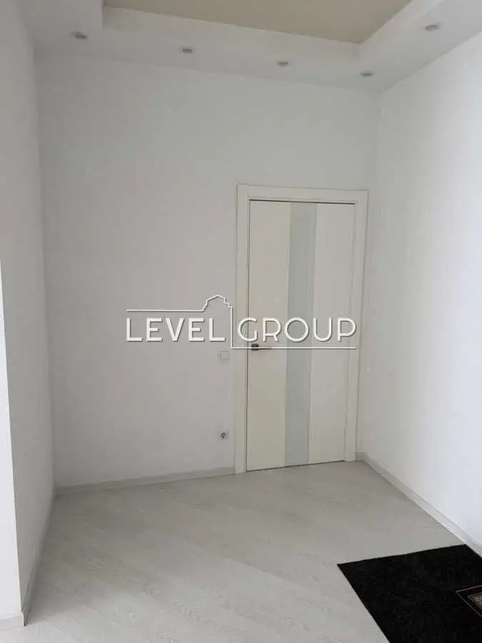 Фото Selling a 2-room apartment, 85 sq.m., Dniprovska Embarkment 14 Kyiv, price: 175000 USD, code 9588