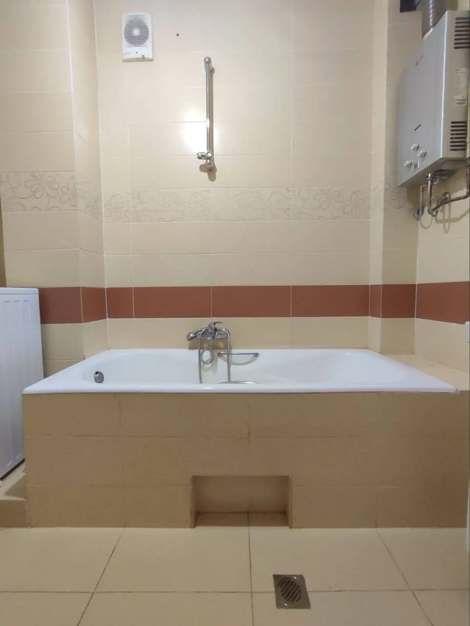Фото Зняти 2 кімнатну квартиру, Київ в довгострокову оренду, ціна: 16900 UAH, код 9596