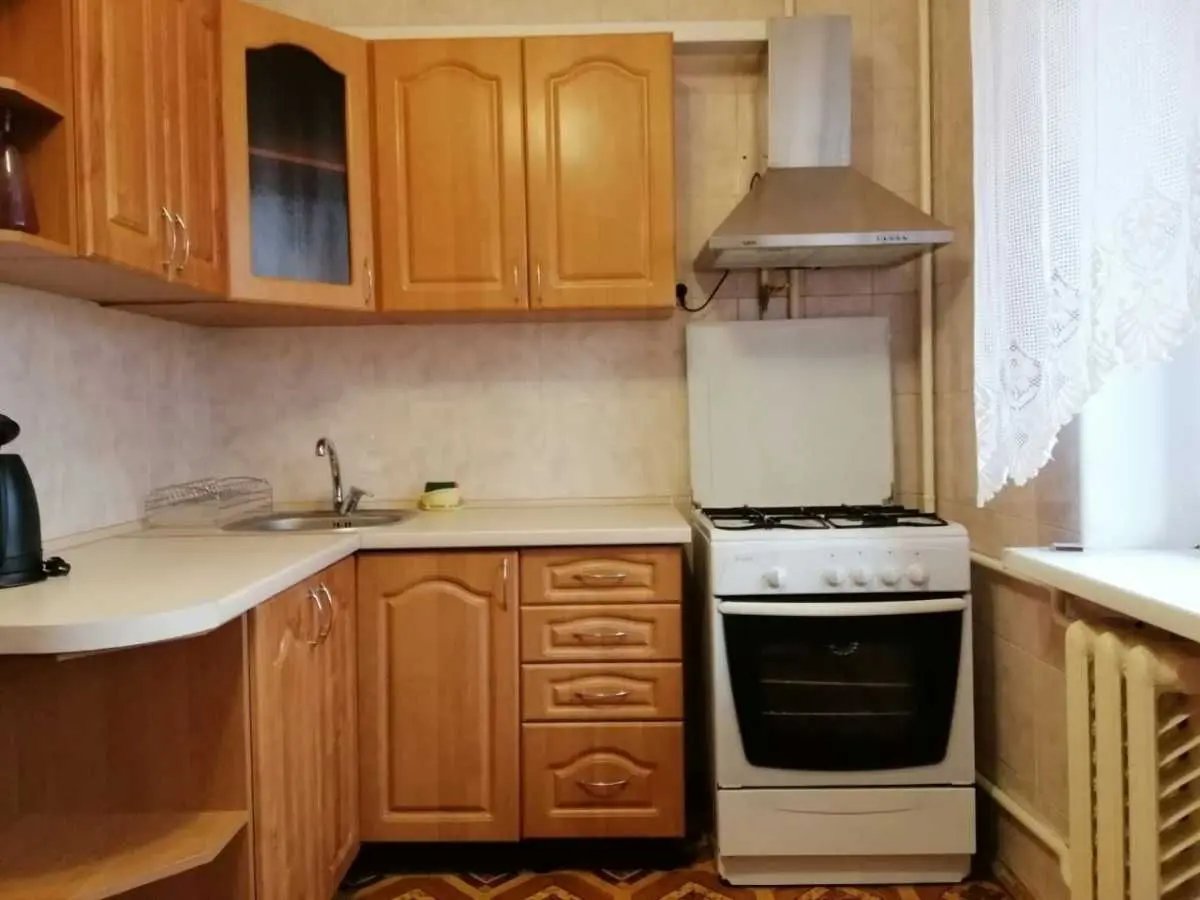 Фото Зняти 1 кімнатну квартиру, Академіка Кіпріанова вул. 4 Київ в довгострокову оренду, ціна: 12000 UAH, код 9598