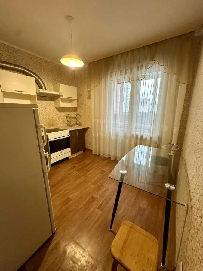 Фото Зняти 1 кімнатну квартиру, Єлизавети Чавдар вул. 34 Київ в довгострокову оренду, ціна: 13000 UAH, код 9600