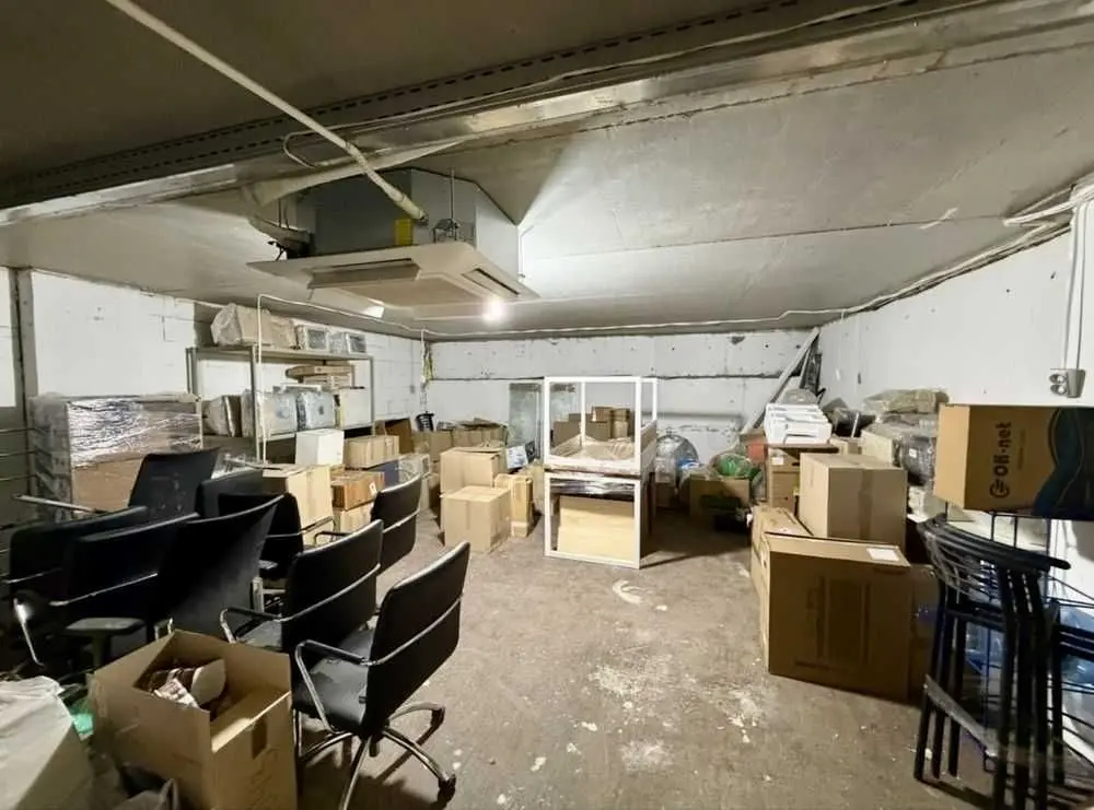 Фото Продаю офис, 345.9 кв. м, Глубочицкая ул. 40 Киев, цена: 800 USD, код 9605