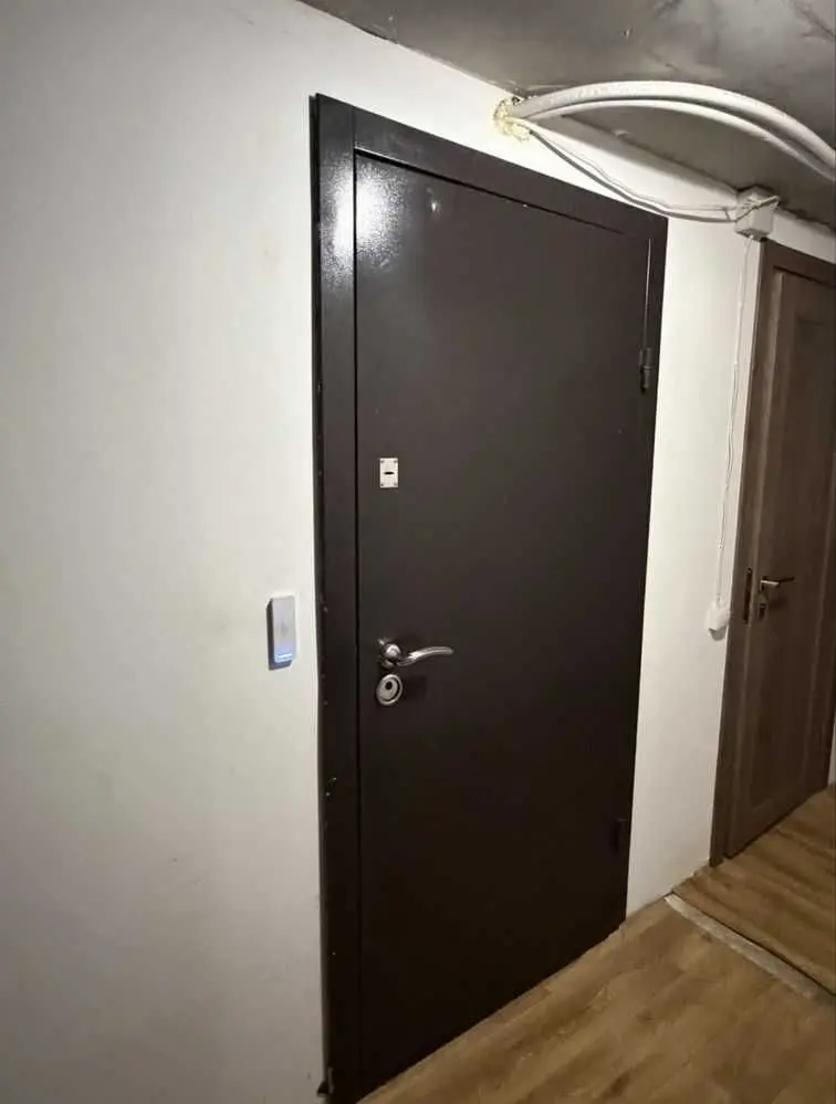 Фото Продаю офис, 345.9 кв. м, Глубочицкая ул. 40 Киев, цена: 800 USD, код 9605