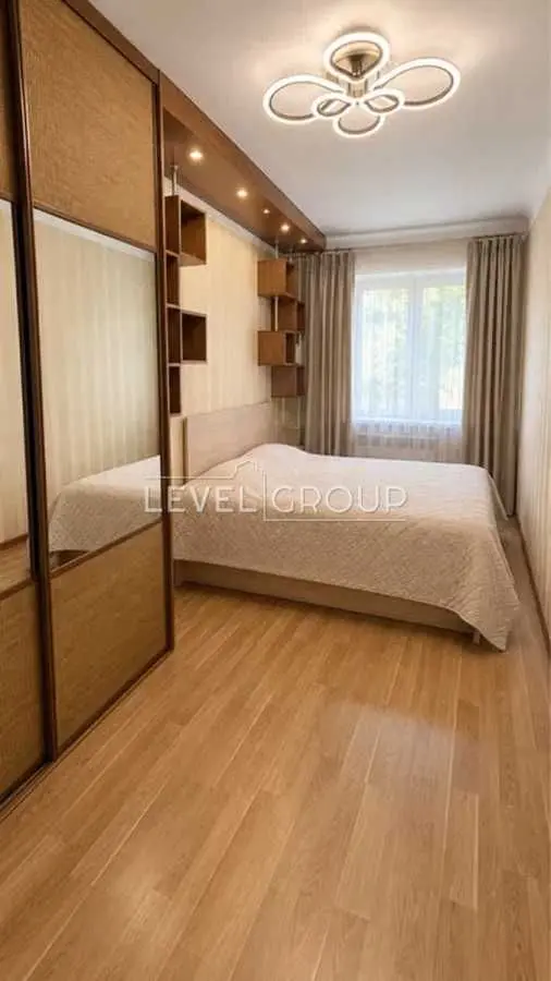 Фото Продаю 3-комнатную квартиру, 57 кв. м, Вацлава Гавела бульв. (Ивана Лепсе) 79 Киев, цена: 69000 USD, код 9610