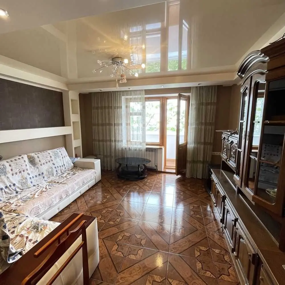 Фото Rent a 3-room apartment, 8-ho Bereznia Street  Slobozhanske for long-term rent, price: 25000 UAH, code 9612