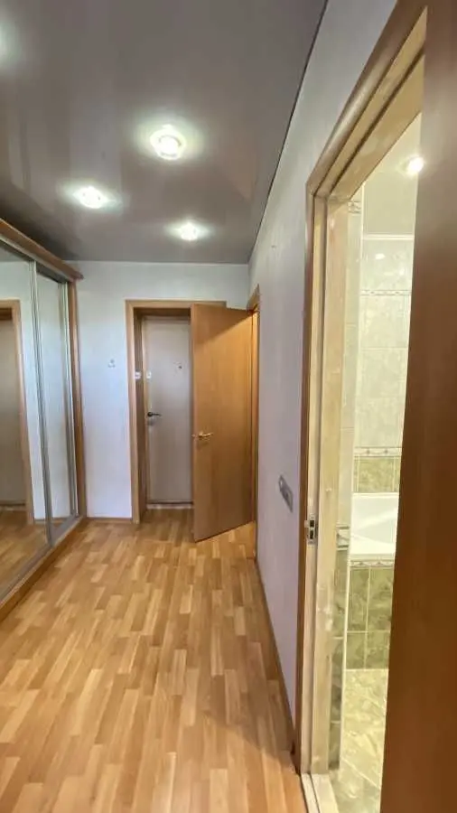 Фото Продаю 1 кімнатну квартиру, 39.1 кв. м, Донецьке шосе 6 Дніпро, ціна: 35000 USD, код 9614