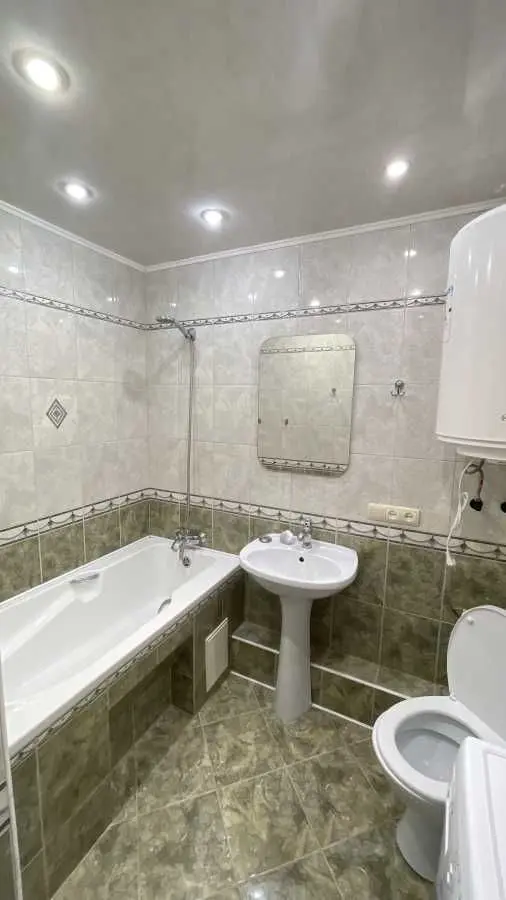 Фото Продаю 1 кімнатну квартиру, 39.1 кв. м, Донецьке шосе 6 Дніпро, ціна: 35000 USD, код 9614