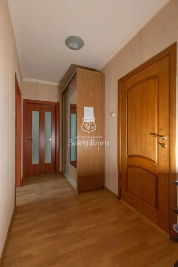 Фото Продаю 2-комнатную квартиру, 66.7 кв. м, Урловская ул. 38 Киев, цена: 79000 USD, код 9615