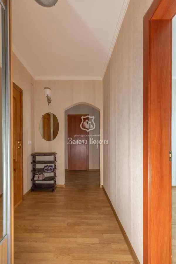 Фото Продаю 2-комнатную квартиру, 66.7 кв. м, Урловская ул. 38 Киев, цена: 79000 USD, код 9615