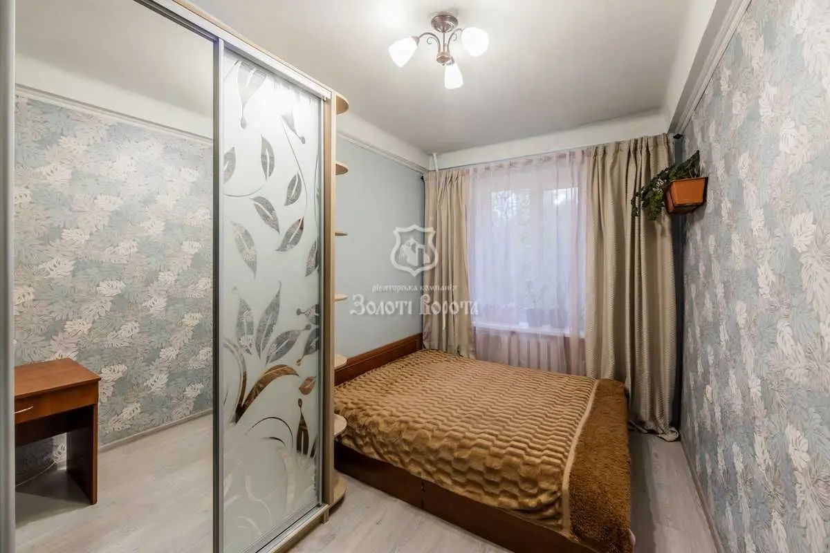 Фото Selling a 3-room apartment, 54 sq.m., Marii Pryimachenko Boulevard 6а Kyiv, price: 145000 USD, code 9621