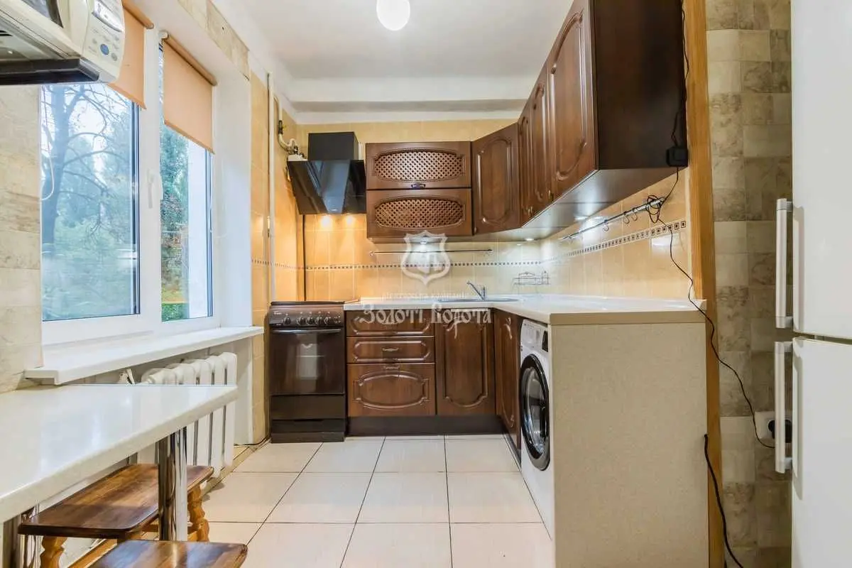 Фото Selling a 3-room apartment, 54 sq.m., Marii Pryimachenko Boulevard 6а Kyiv, price: 145000 USD, code 9621