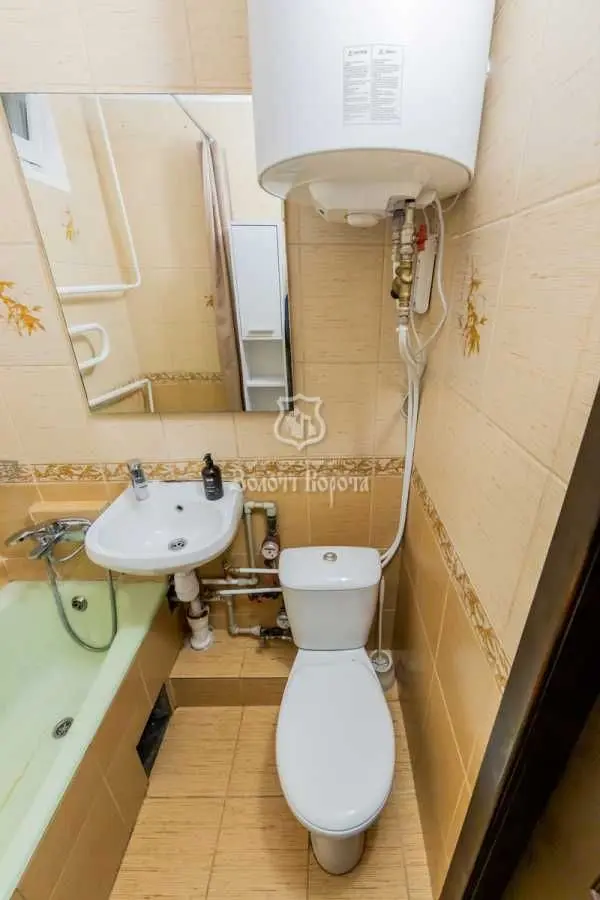 Фото Selling a 3-room apartment, 54 sq.m., Marii Pryimachenko Boulevard 6а Kyiv, price: 145000 USD, code 9621