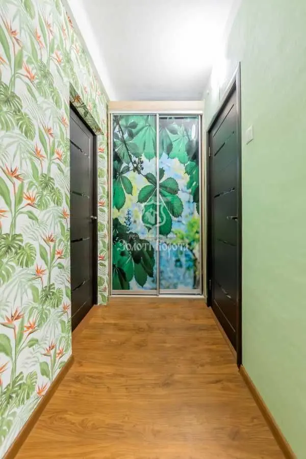 Фото Selling a 3-room apartment, 54 sq.m., Marii Pryimachenko Boulevard 6а Kyiv, price: 145000 USD, code 9621