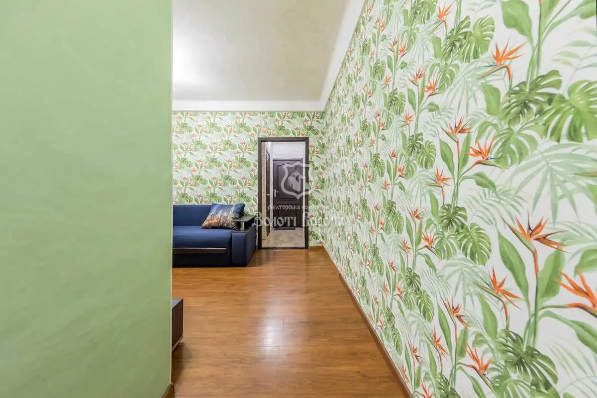 Фото Selling a 3-room apartment, 54 sq.m., Marii Pryimachenko Boulevard 6а Kyiv, price: 145000 USD, code 9621