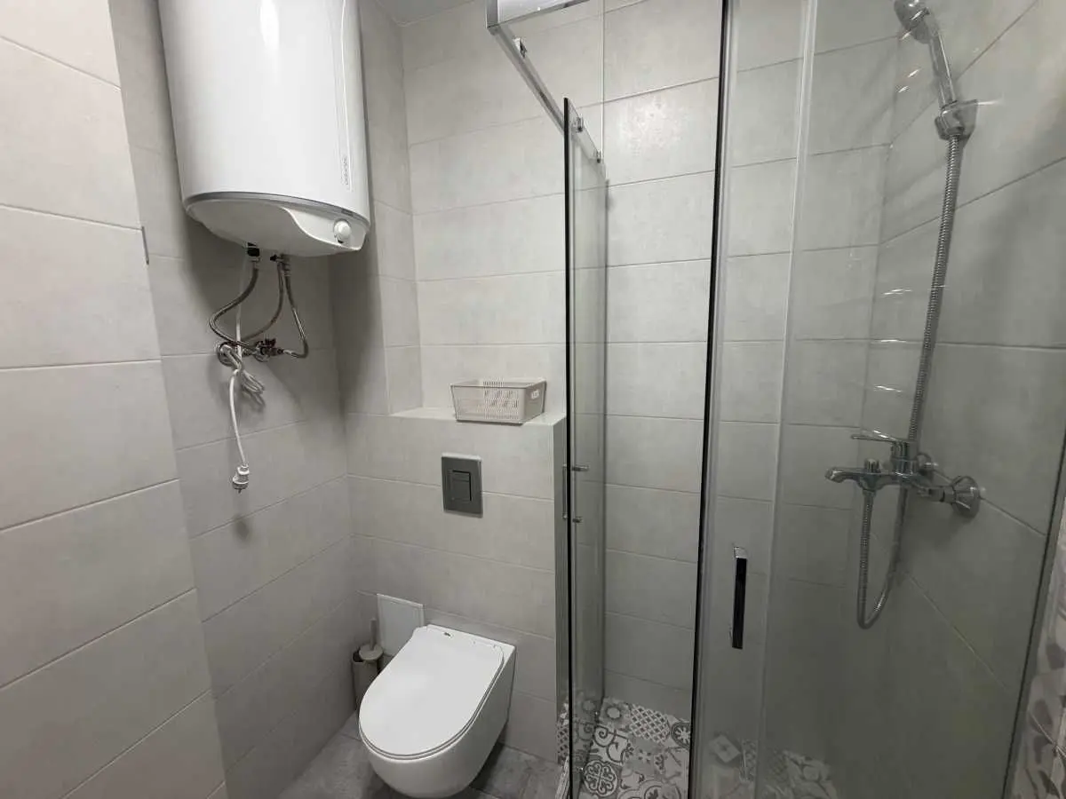Фото Зняти 1 кімнатну квартиру, Каховська вул. 58 Київ в довгострокову оренду, ціна: 17000 UAH, код 9622
