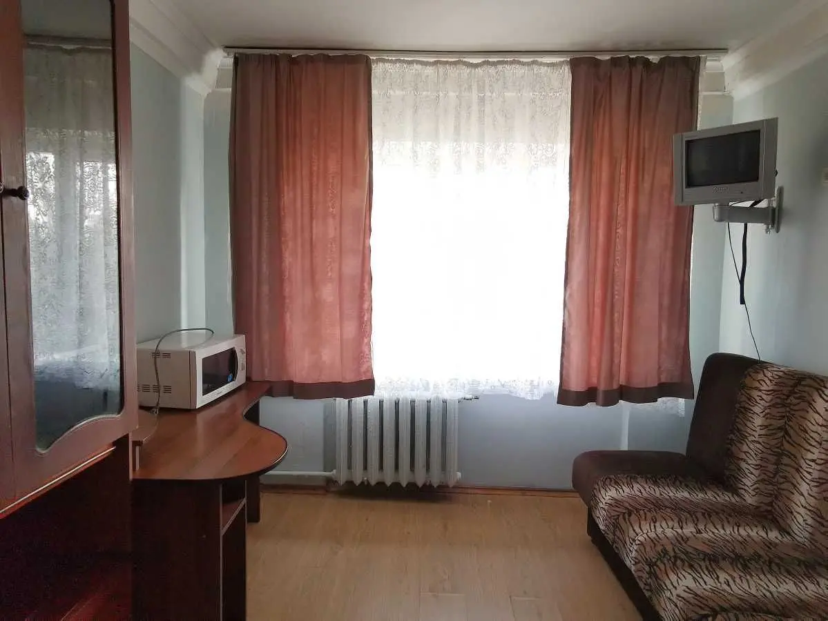 Фото Зняти 3 кімнатну квартиру, Академіка Доброхотова вул. 8 Київ в довгострокову оренду, ціна: 4000 UAH, код 9623