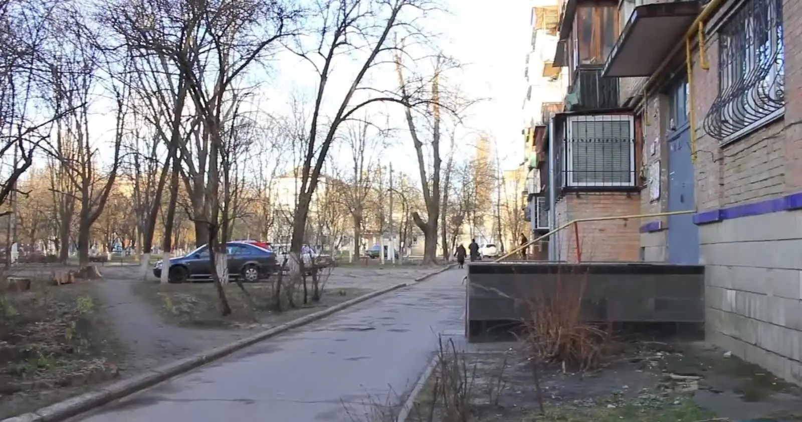 Фото Зняти 3 кімнатну квартиру, Академіка Доброхотова вул. 8 Київ в довгострокову оренду, ціна: 4000 UAH, код 9623