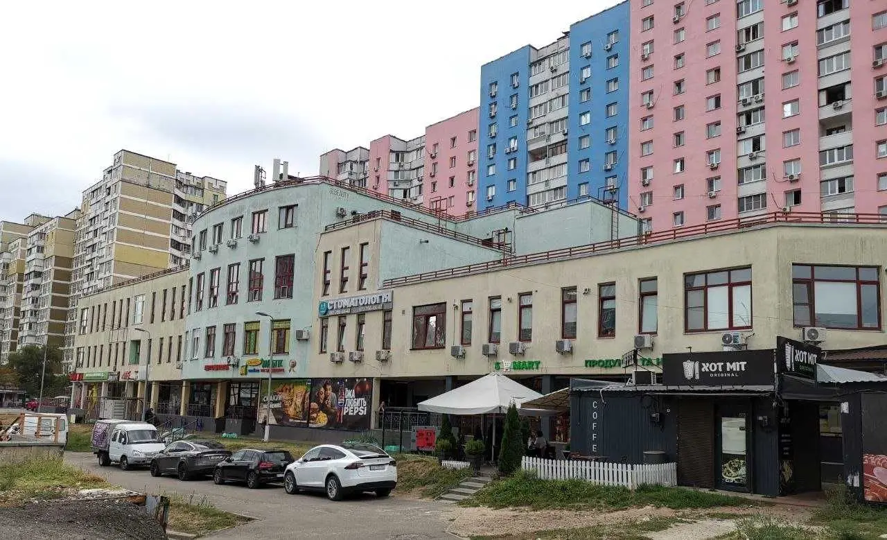 Фото Зняти 2 кімнатну квартиру, Володимира Жаботинського вул. (Муромська) 72а Київ в довгострокову оренду, ціна: 7000 UAH, код 9625