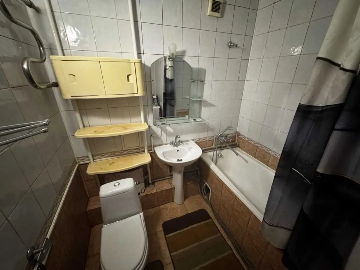 Фото Зняти 3 кімнатну квартиру, Дегтярівська вул. 11 Київ в довгострокову оренду, ціна: 12000 UAH, код 9626