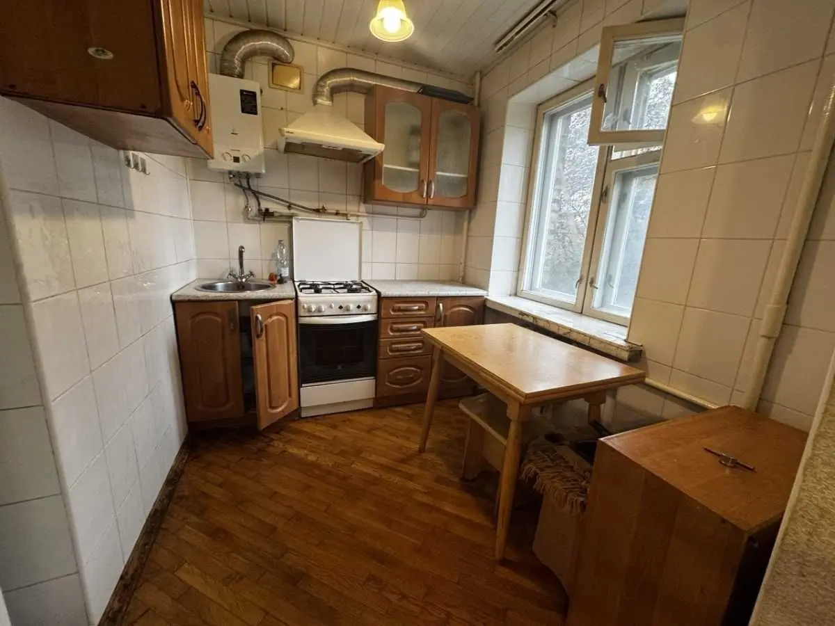 Фото Зняти 3 кімнатну квартиру, Дегтярівська вул. 11 Київ в довгострокову оренду, ціна: 12000 UAH, код 9626