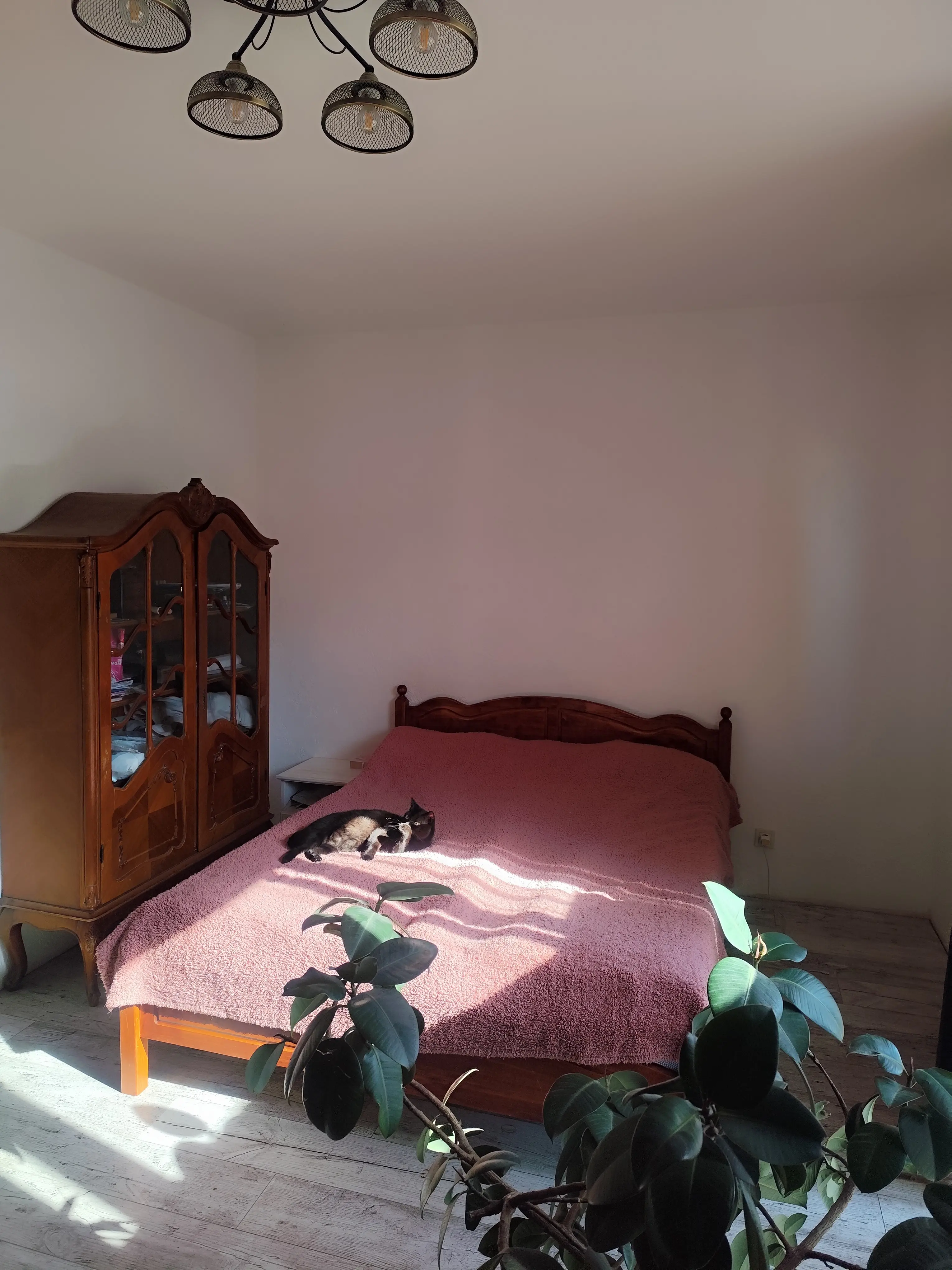 Фото Продаю 2 кімнатну квартиру, 75.8 кв. м, Метрологічна вул. 9д Київ, ціна: 135000 $, код 9627