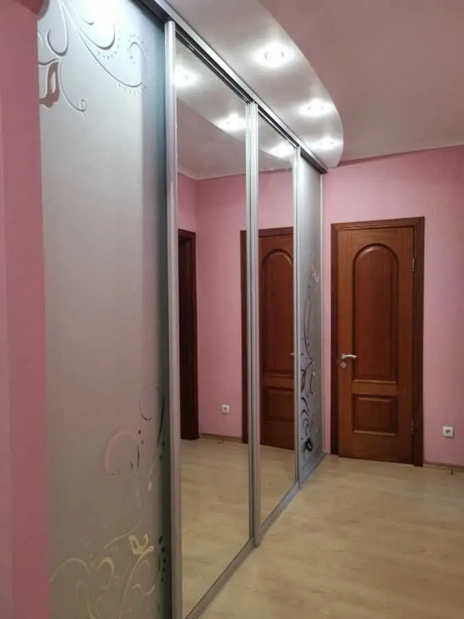 Фото Зняти 2 кімнатну квартиру, Раїси Окіпної вул. 4 Київ в довгострокову оренду, ціна: 22000 UAH, код 9629