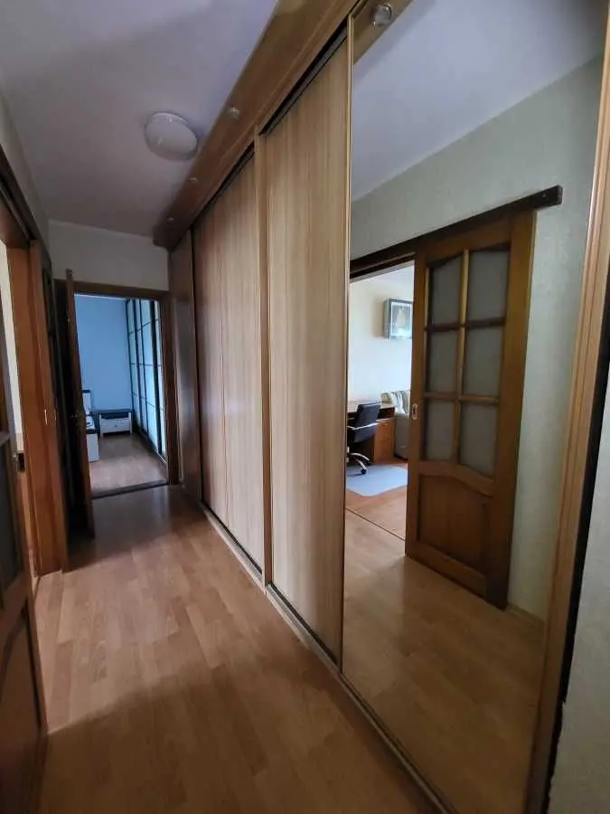 Фото Продаю 2 кімнатну квартиру, 55 кв. м, Василя Стуса вул. 23 Київ, ціна: 73500 USD, код 9635