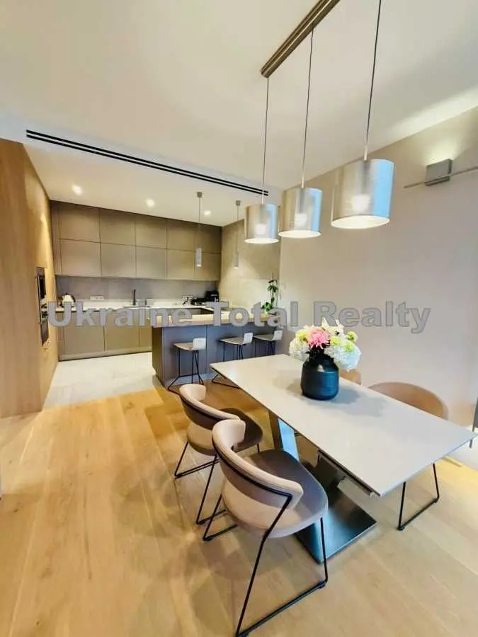 Фото Продаю 4 кімнатну квартиру, 145 кв. м, Бульварно-Кудрявська вул. (Воровського)  Київ, ціна: 729000 USD, код 9636