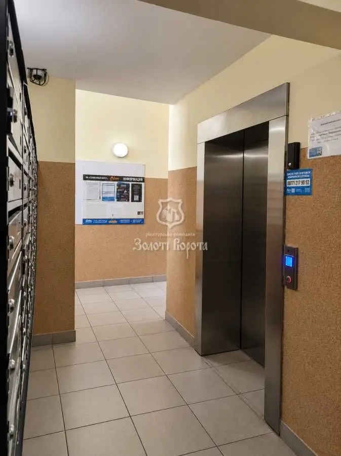 Фото Продаю 1 кімнатну квартиру, 34 кв. м, Соборна вул. (Леніна) 126/1 Софіївська Борщагівка, ціна: 59500 USD, код 9638