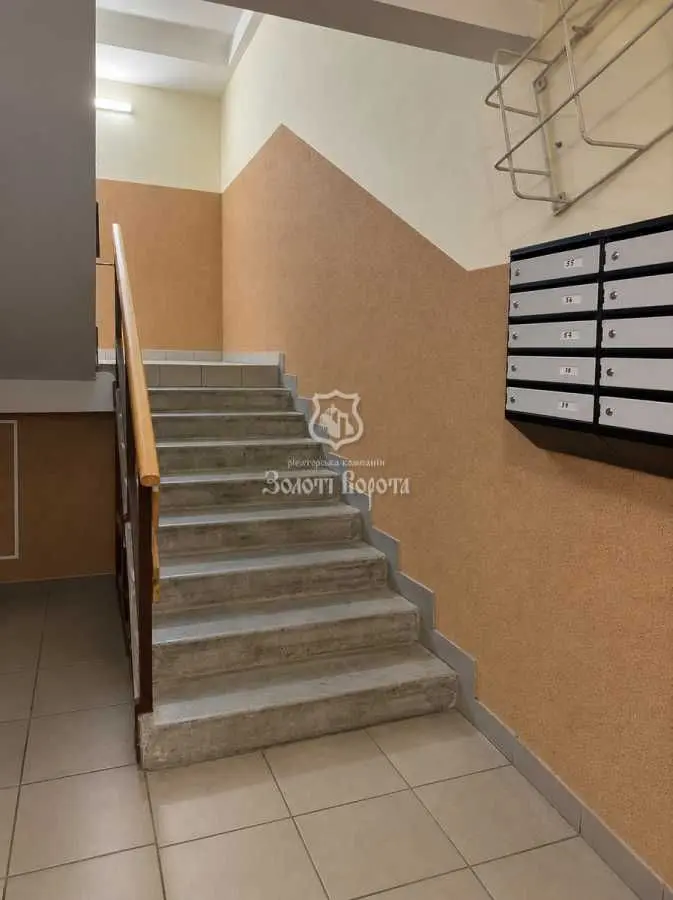 Фото Продаю 1 кімнатну квартиру, 34 кв. м, Соборна вул. (Леніна) 126/1 Софіївська Борщагівка, ціна: 59500 USD, код 9638