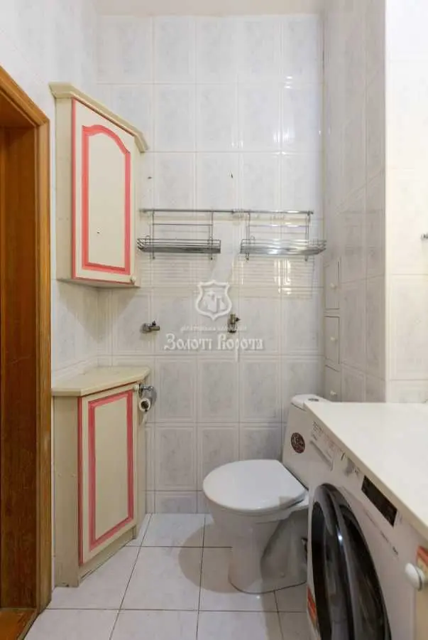 Фото Selling a 3-room apartment, 75.9 sq.m., Olesia Honchara Street 90/92 Kyiv, price: 195000 USD, code 9643
