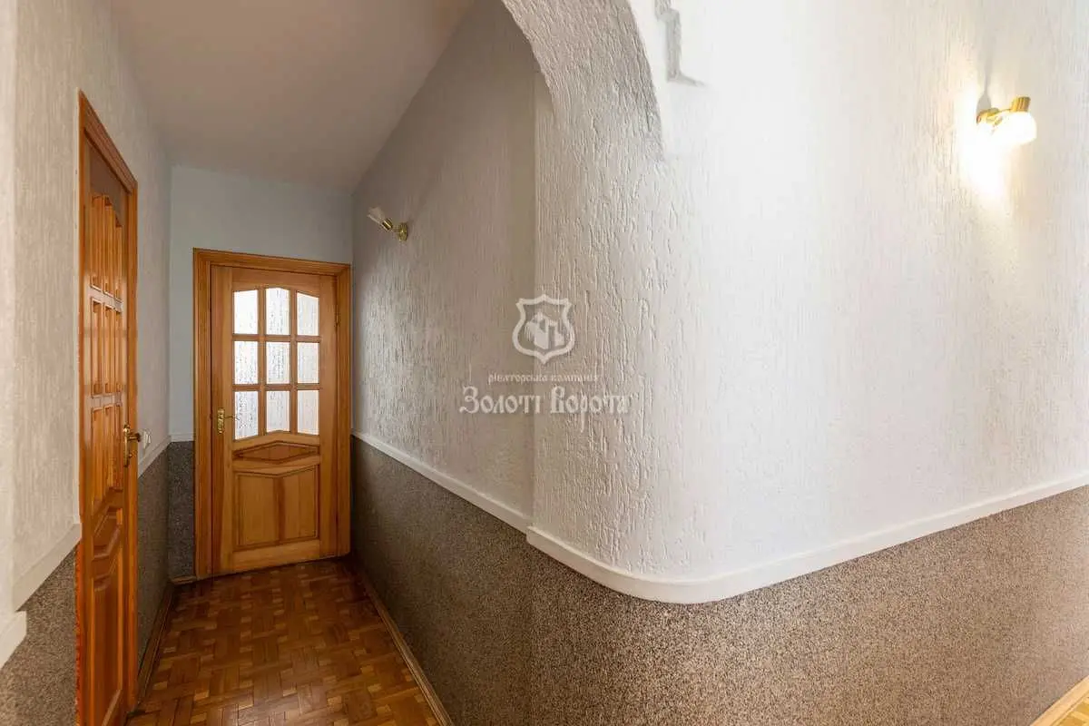 Фото Selling a 3-room apartment, 75.9 sq.m., Olesia Honchara Street 90/92 Kyiv, price: 195000 USD, code 9643
